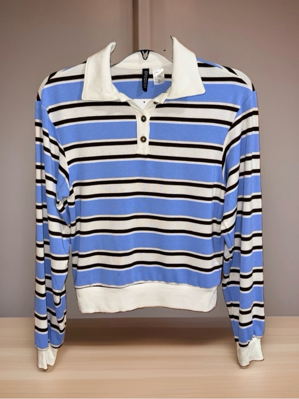 NWT Divided H&M Women’s Light Blue, White & Black Striped Crewneck Polo Top-XS
